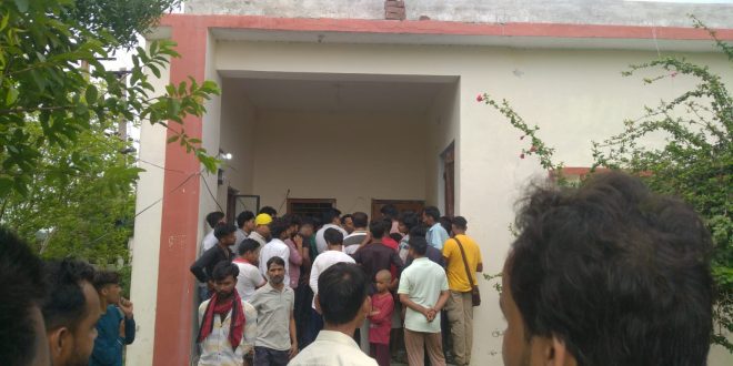 30 घंटे से खजुरी फीडर में विद्युत आपूर्ति बंद